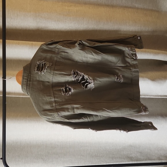 NEW / MENS DENIM JACKET DISTRESSED GREEN SIZE S - Picture 3 of 6